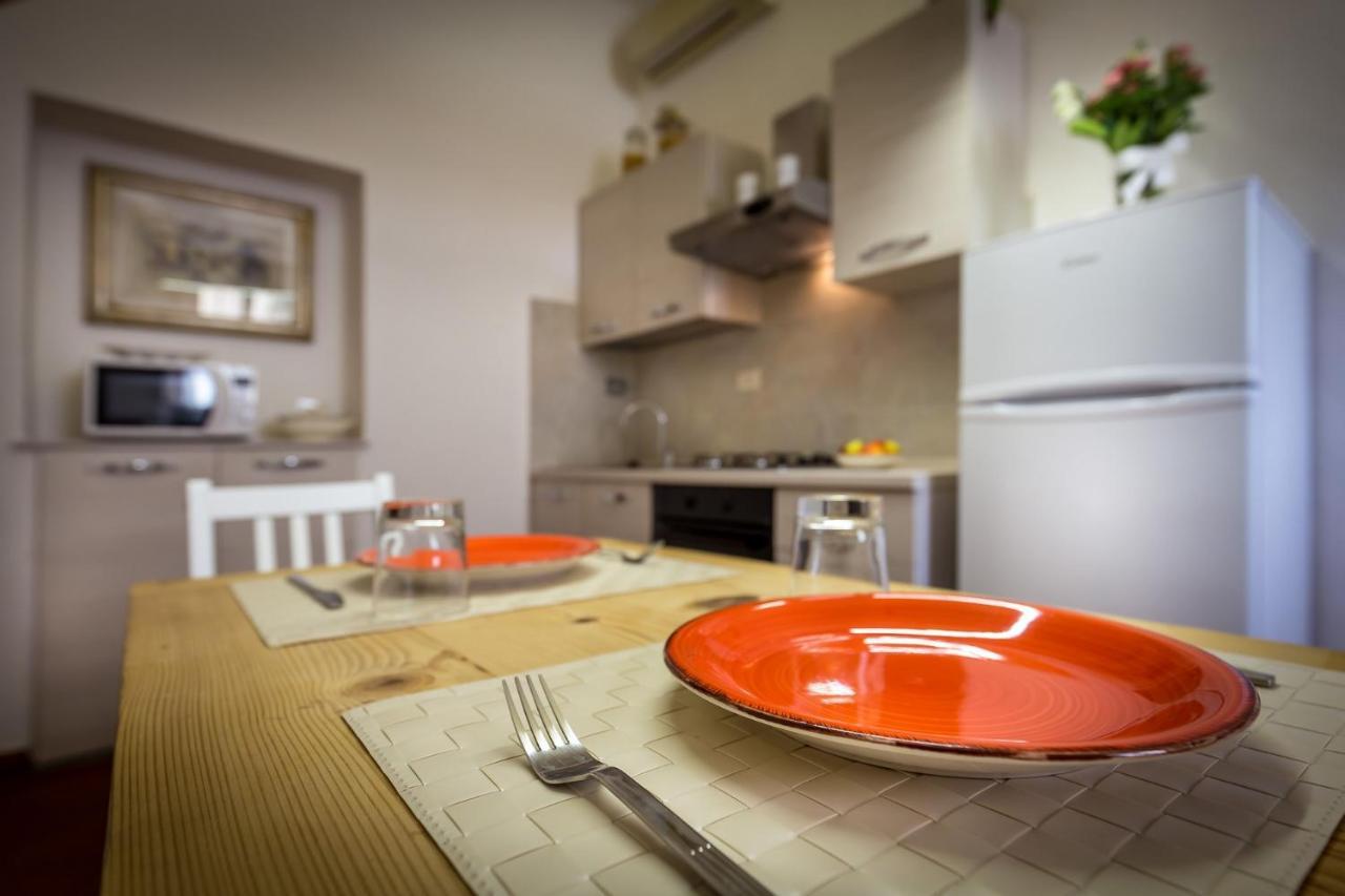 Classic Tuscany Apartments By Mmega Florença Exterior foto